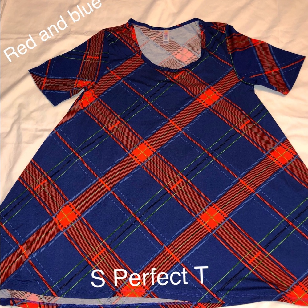 Small LuLaRoe Perfect T